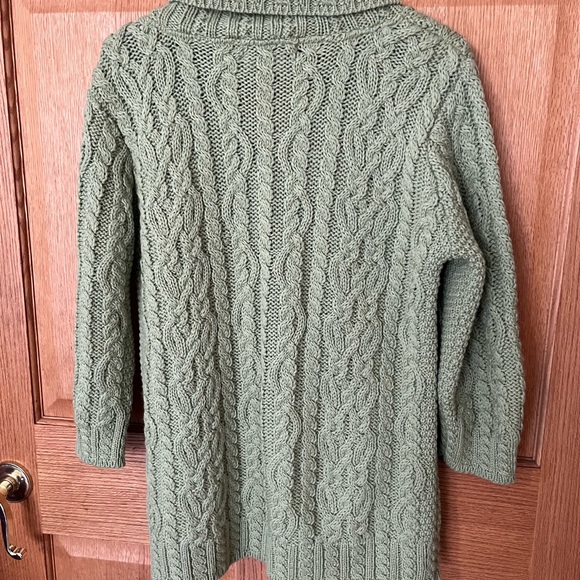 arancrafts merino wool, green sweater - Picture 2 of 5